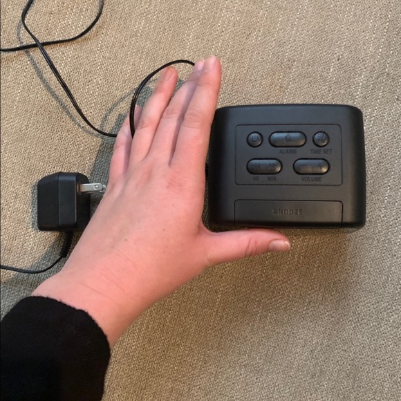 ⏰ Alarm Clock ⏰ - Picture 2 of 3